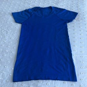 Lululemon,size 2, symphony blue
